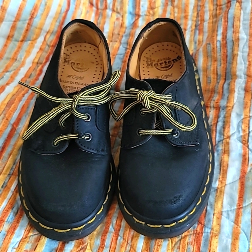 The Original Dr. Marten 12 Youth